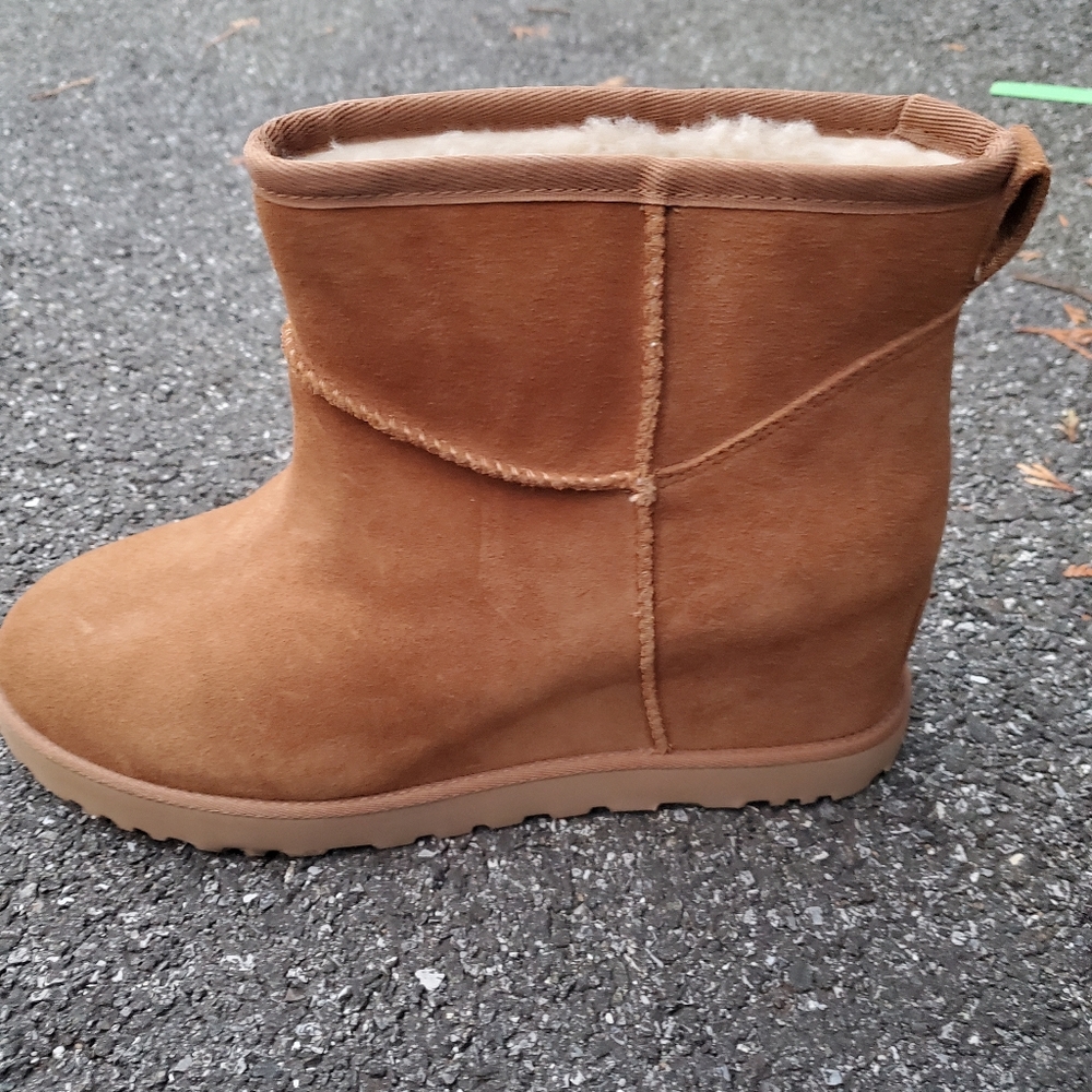 UGG Classic Femme Wedge Boot